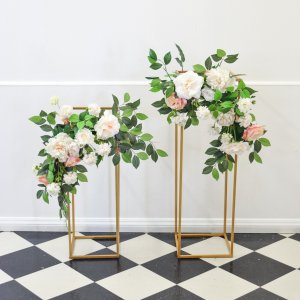 peach and pink arch corner flowers