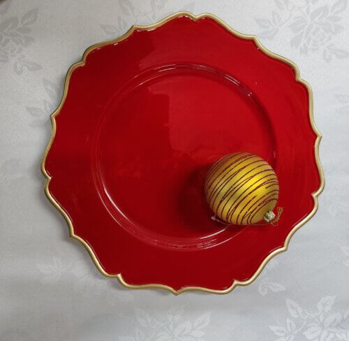 Red-Christmas-Charger-Plate